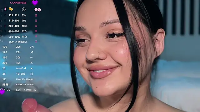 Snapshot of Li_Amelie_ chatting on February 2026 04:21:02 PM Li Amelie online show from February 2026 04:21:02 PM