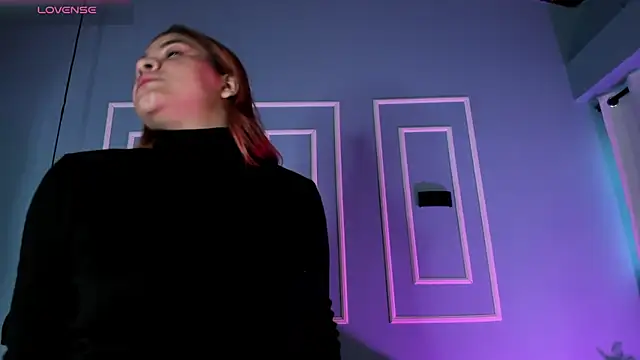 Snapshot of Zaily_zcc chatting on December 2025 11:59:01 AM Zaily zcc online show from December 2025 11:59:01 AM