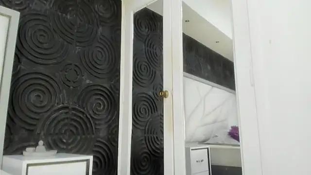 AbigailWilliams  online show from October 2025 11:12:02 AM