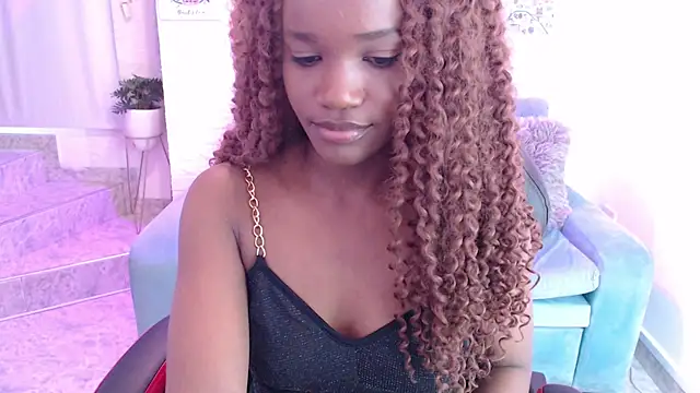 Snapshot of cattalheya chatting on February 2025 03:39:01 PM cattalheya online show from February 2025 03:39:01 PM