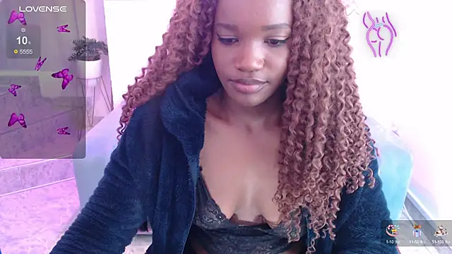 Snapshot of cattalheya chatting on February 2025 06:41:01 PM cattalheya online show from February 2025 06:41:01 PM