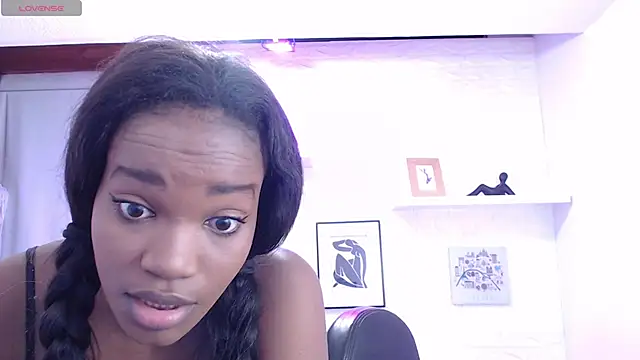 Snapshot of cattalheya chatting on November 2025 12:28:01 PM cattalheya online show from November 2025 12:28:01 PM