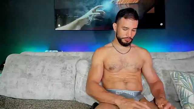 Crhis N Derek online show from February 2025 04:42:02 PM