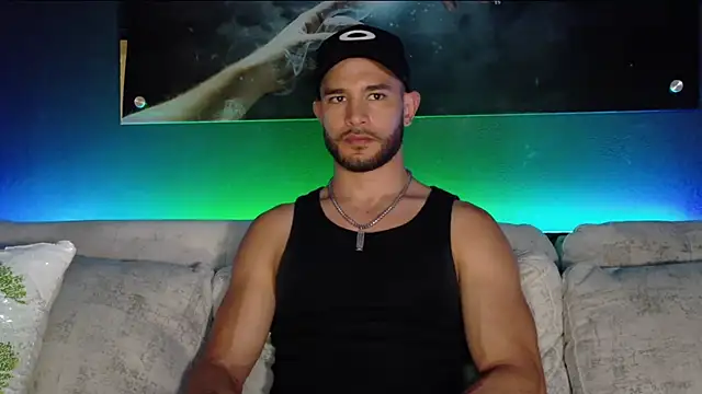 Crhis N Derek online show from September 2025 10:31:01 PM