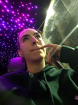 Snapshot of pleasure_of_life chatting on November 2025 04:30:01 PM pleasure of life online show from November 2025 04:30:01 PM