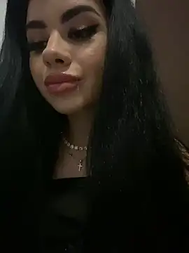 Snapshot of Ameliablack_1 chatting on December 2024 11:03:01 PM Ameliablack 1 online show from December 2024 11:03:01 PM