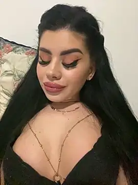 Snapshot of Ameliablack_1 chatting on January 2025 05:14:01 PM Ameliablack 1 online show from January 2025 05:14:01 PM