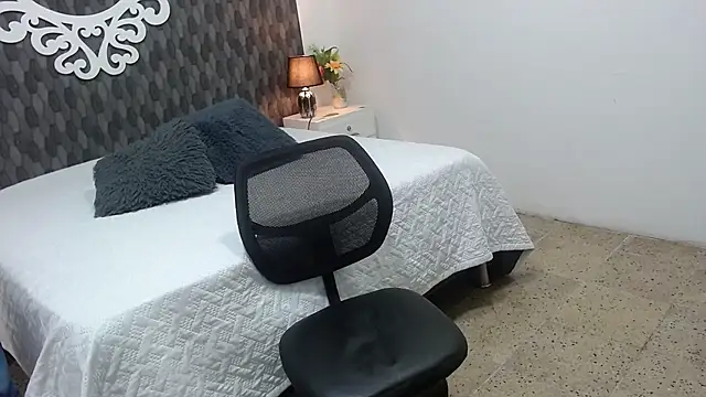 Little Alann online show from February 2025 01:22:01 AM