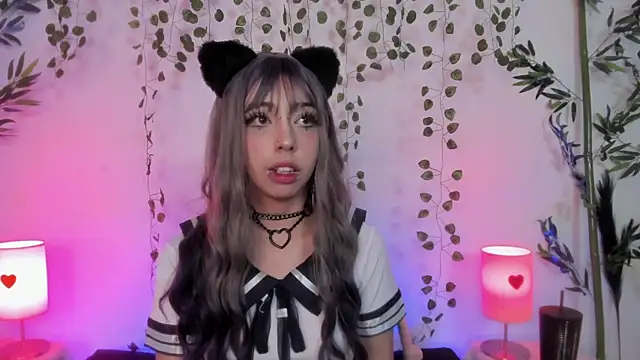 Snapshot of Nyx_nayla chatting on March 2025 03:57:02 AM Nyx nayla online show from March 2025 03:57:02 AM