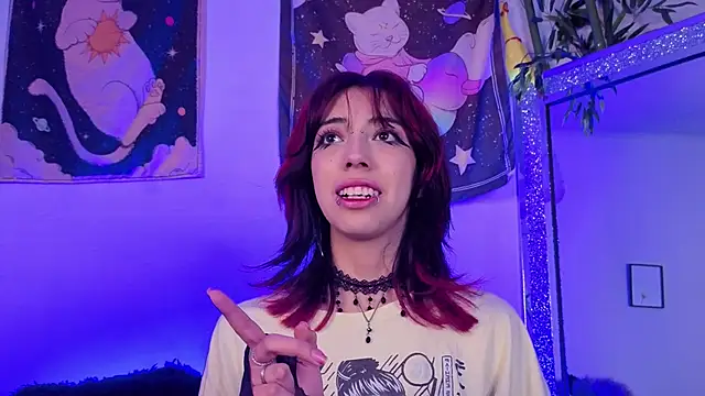 Snapshot of Nyx_nayla chatting on November 2025 01:53:02 PM Nyx nayla online show from November 2025 01:53:02 PM