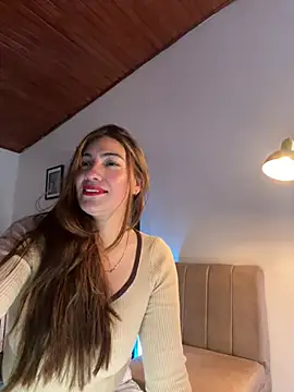 emmily d online show from June 2026 06:56:01 PM