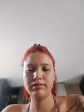 Snapshot of LorenRosse chatting on January 2025 06:00:01 PM LorenRosse online show from January 2025 06:00:01 PM