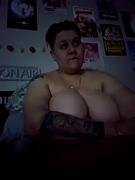Snapshot of DevilDahm chatting on January 2025 03:41:01 AM DevilDahm online show from January 2025 03:41:01 AM
