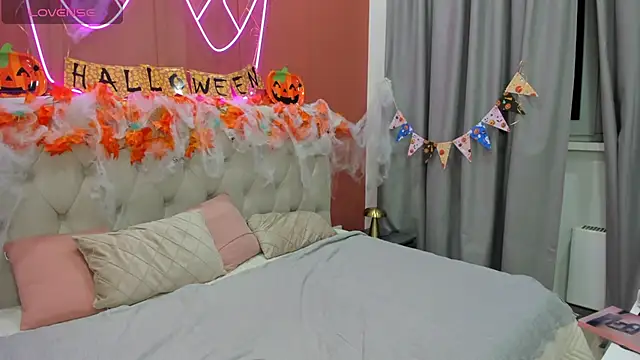 MonikaCharming online show from October 2025 12:43:02 AM