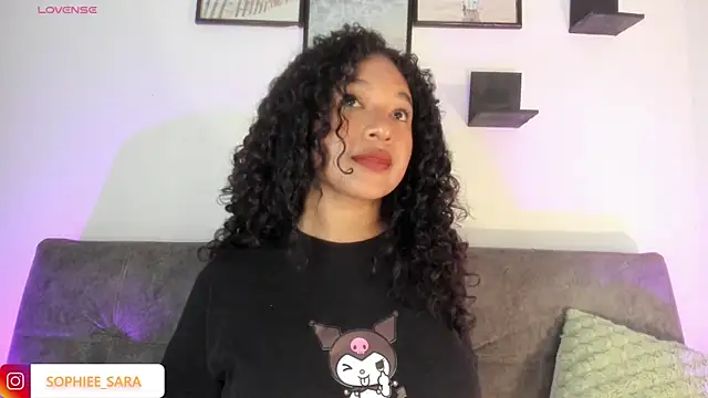 Snapshot of sara_sophieee chatting on September 2025 03:36:01 PM sara sophieee online show from September 2025 03:36:01 PM