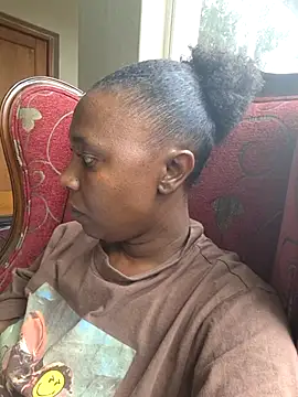 Snapshot of YourDreamLady22 chatting on February 2025 11:50:02 AM YourDreamLady22 online show from February 2025 11:50:02 AM