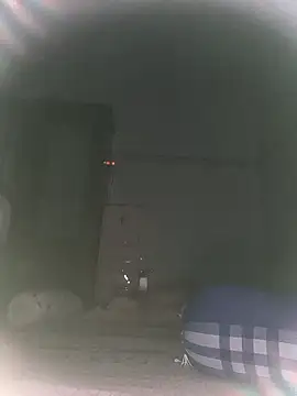 girldam95 online show from December 2025 02:15:01 PM