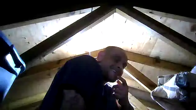 Snapshot of Buffshagswell chatting on February 2025 11:23:02 PM Buffshagswell online show from February 2025 11:23:02 PM