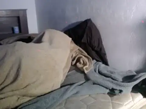 Snapshot of Buffshagswell chatting on March 2025 10:36:02 AM Buffshagswell online show from March 2025 10:36:02 AM