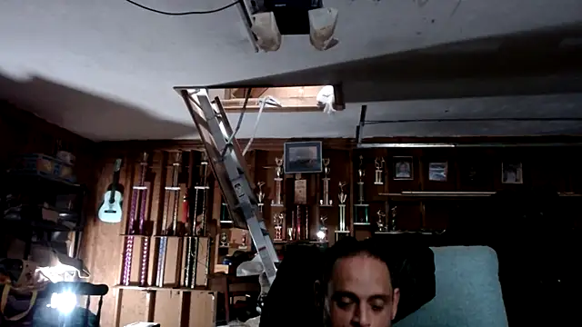 Snapshot of Buffshagswell chatting on March 2025 01:53:02 AM Buffshagswell online show from March 2025 01:53:02 AM