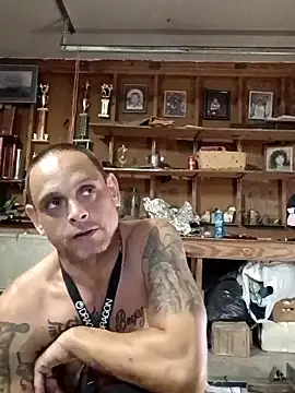 Snapshot of Buffshagswell chatting on September 2025 05:51:01 AM Buffshagswell online show from September 2025 05:51:01 AM