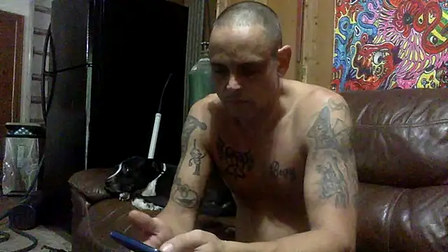 Snapshot of Buffshagswell chatting on October 2025 04:26:02 PM Buffshagswell online show from October 2025 04:26:02 PM