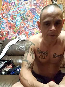 Snapshot of Buffshagswell chatting on October 2025 03:58:01 PM Buffshagswell online show from October 2025 03:58:01 PM