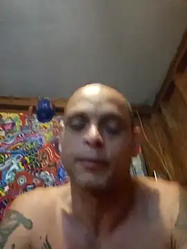 Snapshot of Buffshagswell chatting on October 2025 06:36:01 AM Buffshagswell online show from October 2025 06:36:01 AM