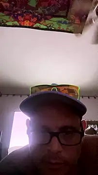 Snapshot of Buffshagswell chatting on July 2026 08:40:01 AM Buffshagswell online show from July 2026 08:40:01 AM
