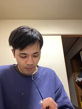 ryusei18570 online show from December 2025 01:09:02 PM