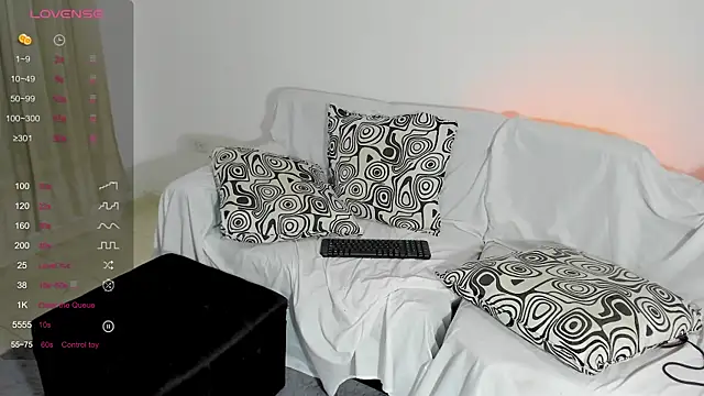 Snapshot of juanmiss chatting on March 2025 10:24:02 AM juanmiss online show from March 2025 10:24:02 AM