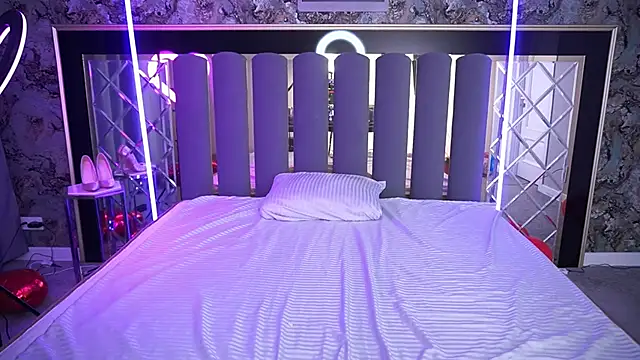 Snow WhiteeeX online show from March 2026 06:39:02 AM