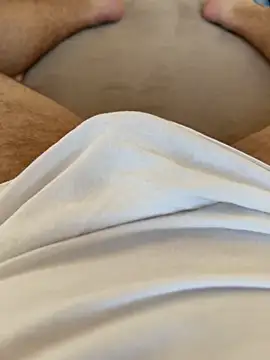 reelciii21 online show from February 2026 02:37:01 PM