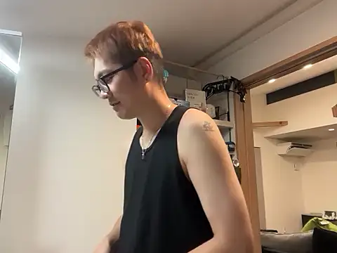 Snapshot of kensnb chatting on September 2025 08:02:02 PM kensnb online show from September 2025 08:02:02 PM