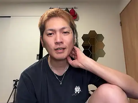 Snapshot of kensnb chatting on September 2025 01:49:01 PM kensnb online show from September 2025 01:49:01 PM