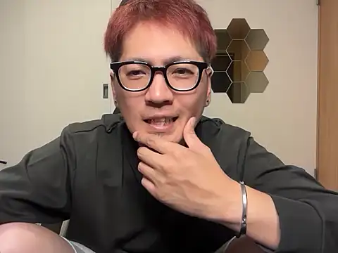 Snapshot of kensnb chatting on October 2025 12:06:01 PM kensnb online show from October 2025 12:06:01 PM