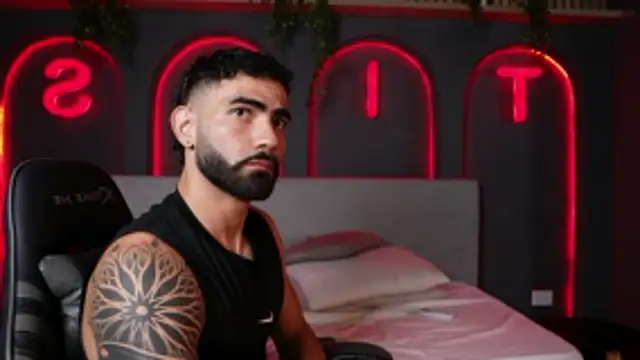 Austin bolt online show from November 2025 02:13:02 AM