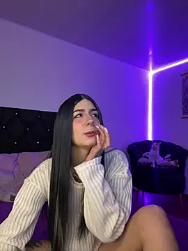 Alice woodville online show from December 2024 02:41:01 AM