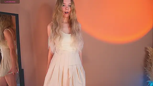 Snapshot of _AlinaBailey chatting on January 2025 08:16:02 AM AlinaBailey online show from January 2025 08:16:02 AM