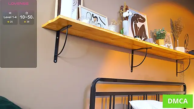 Snapshot of _AlinaBailey chatting on February 2025 11:32:02 AM AlinaBailey online show from February 2025 11:32:02 AM