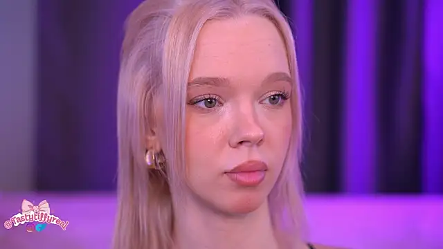  AlinaBailey online show from May 2026 07:35:01 AM
