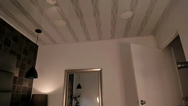 Desmon Clark online show from March 2025 03:17:01 AM