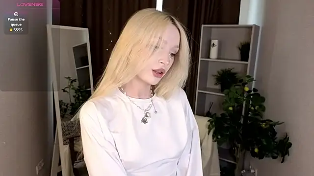 Naughty  Couplles online show from April 2026 03:53:01 AM