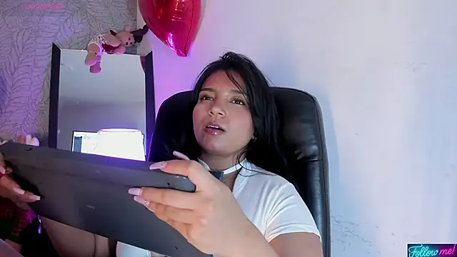 Candys victoria online show from March 2026 02:04:02 AM