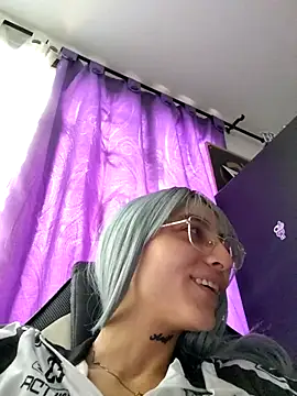 Dani pegin online show from October 2025 01:46:02 PM