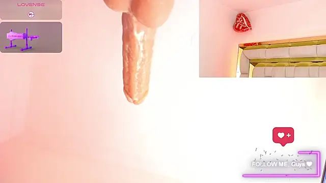 Snapshot of Princess_Helena chatting on February 2025 12:55:02 PM Princess Helena online show from February 2025 12:55:02 PM