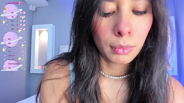 HannaPaola online show from September 2025 10:35:02 PM