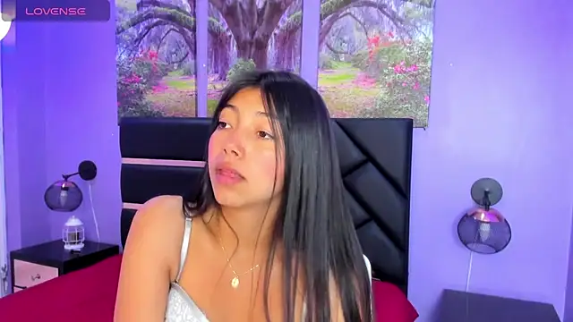 Snapshot of KimberlyVillaLobos chatting on September 2025 01:33:01 PM KimberlyVillaLobos online show from September 2025 01:33:01 PM