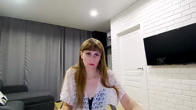 Daniella Lorente online show from October 2025 10:43:02 PM