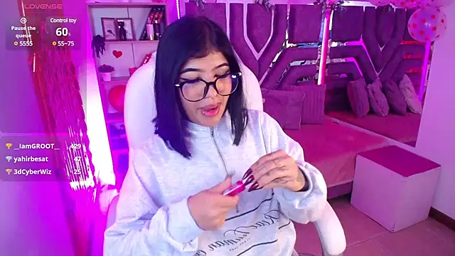 AliceWalker 11 online show from February 2025 02:12:01 AM